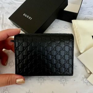 Gucci card case wallet